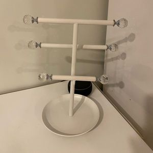 Jewelry organization